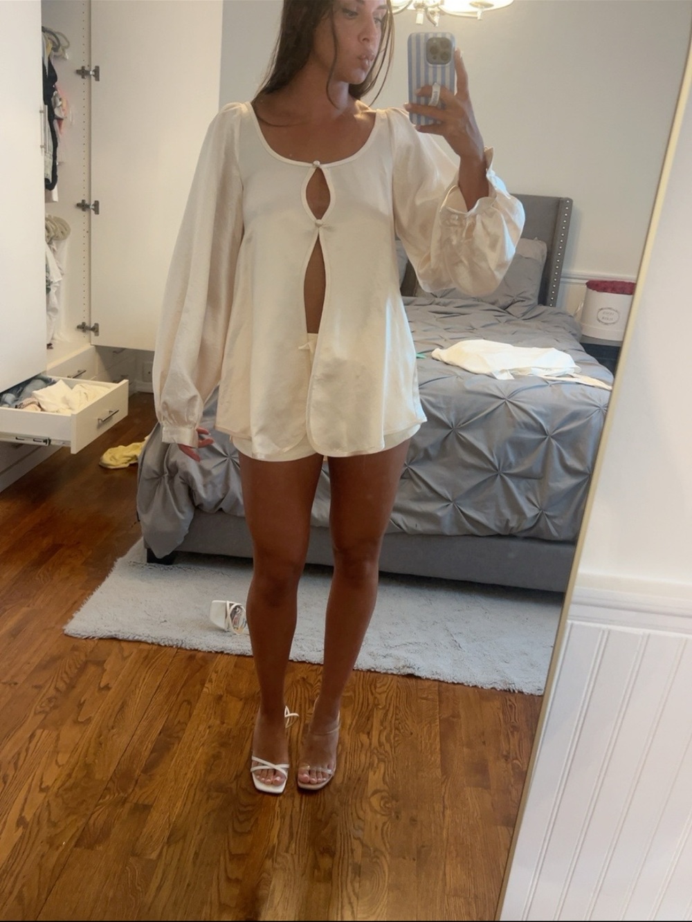 Women's Cream Long-Sleeve Keyhole Mini Dress